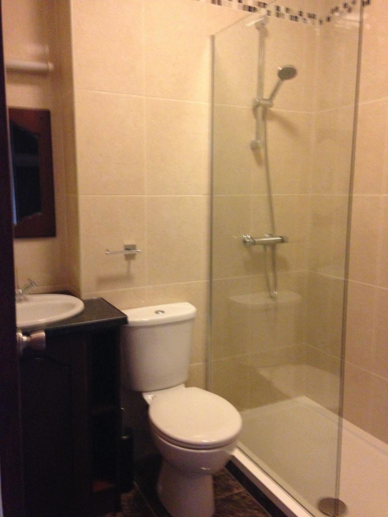 ניוארי Mourne Country Hotel מראה חיצוני תמונה